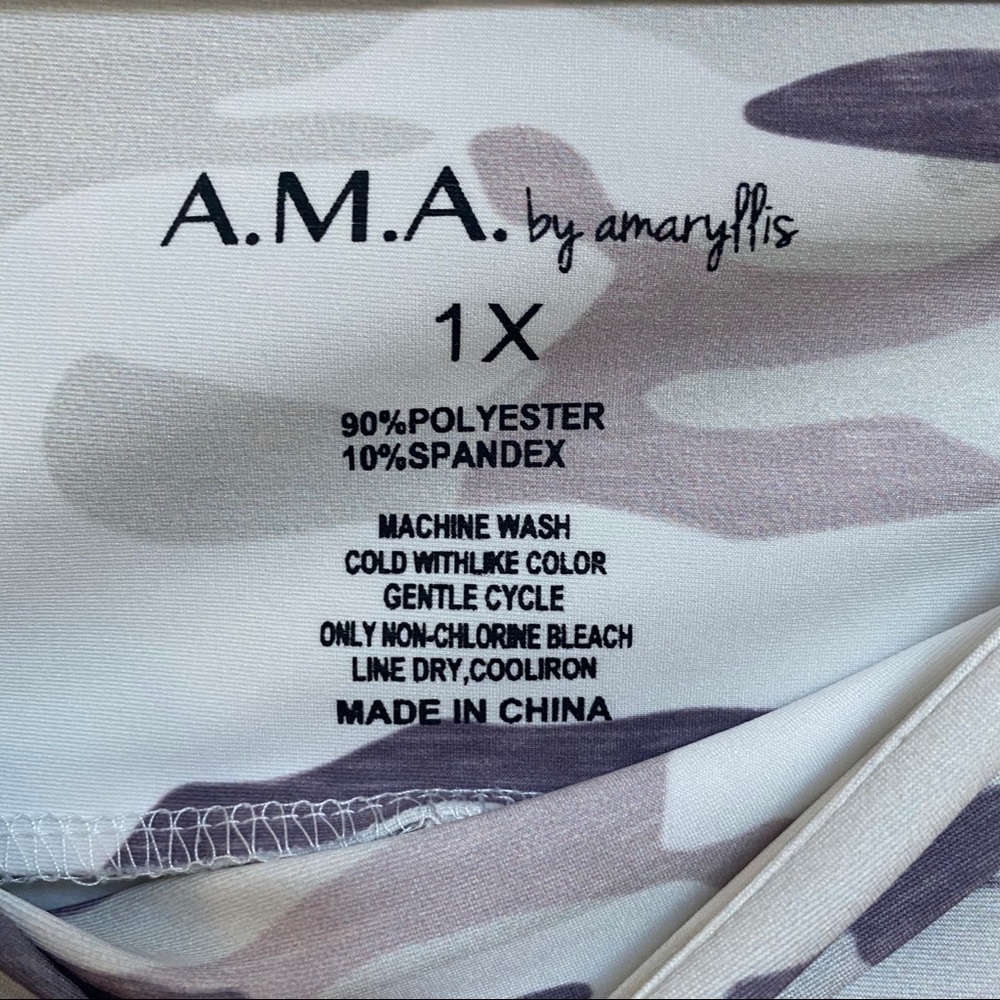 A.M.A by Amarylis Camo Workout Leggings Size 1X - Picture 4 of 6
